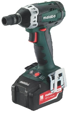 Akumulatorowa zakrtarka udarowa Metabo SSW 18 LTX 200 w walizce PVC - 2 akumulatory Li-Ion 18 V / 4.0 Ah