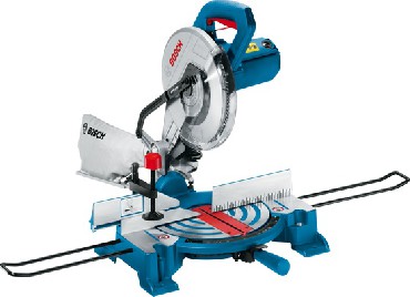 Pilarka ukonica Bosch GCM 10 MX