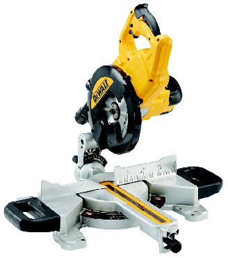 Pilarka ukonica DeWalt DWS774