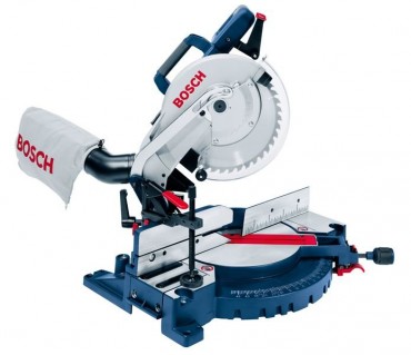 Pilarka ukonica Bosch GCM 10