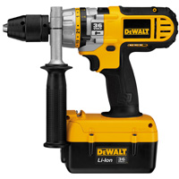 Akumulatorowa wiertarko-wkrętarka udarowa DeWalt DC901KL