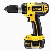 Akumulatorowa wiertarko-wkrętarka udarowa DeWalt DC727C2