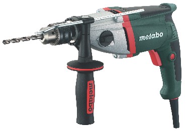 Wiertarka udarowa Metabo SB 710 z uchwytem wiertarskim